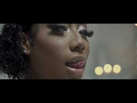 Video: FineazzGigi – Rich Bitch
