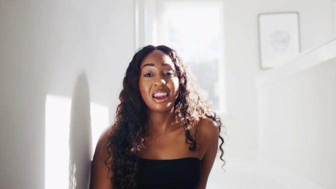 Video: Victoria Elizabeth – Drugs