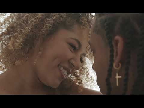 Video: Signed XO – On Time