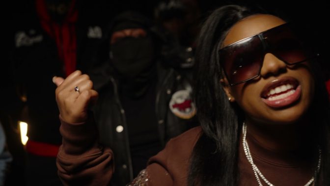 Video: FineAzzGigi – Jump Off Freestyle